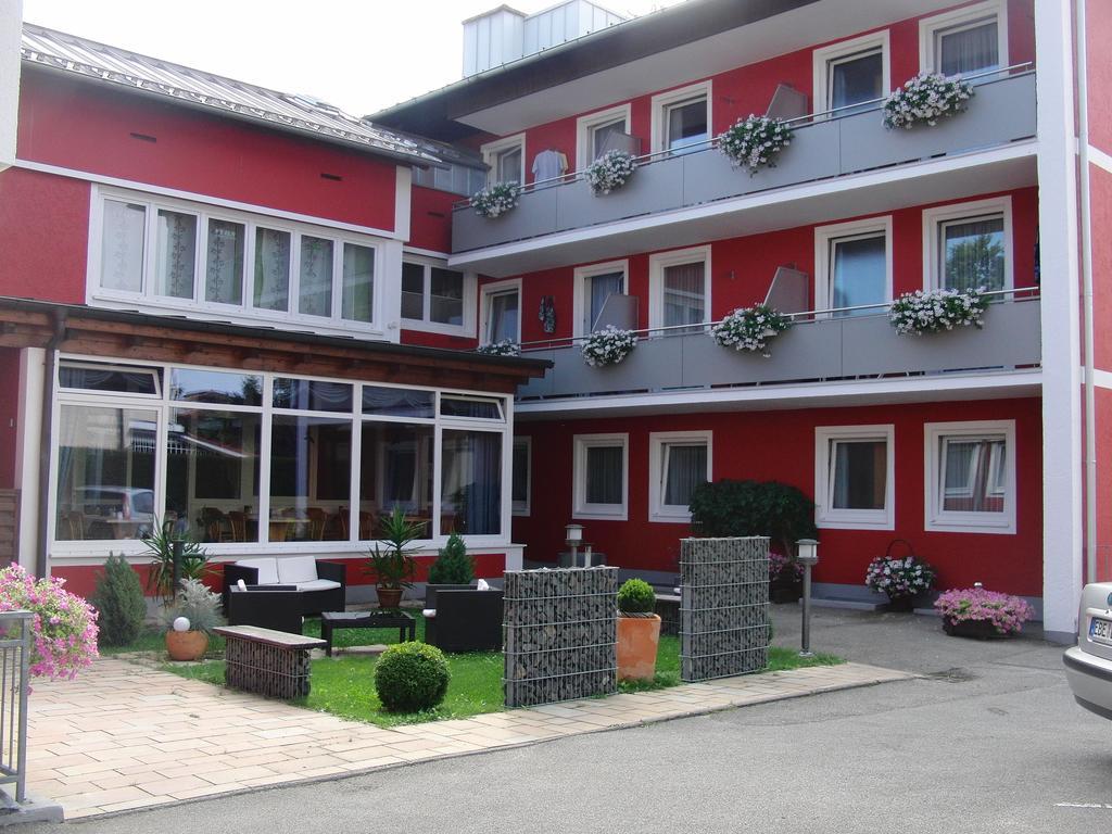 Haus Hildegard Hotell Bad Füssing Exteriör bild